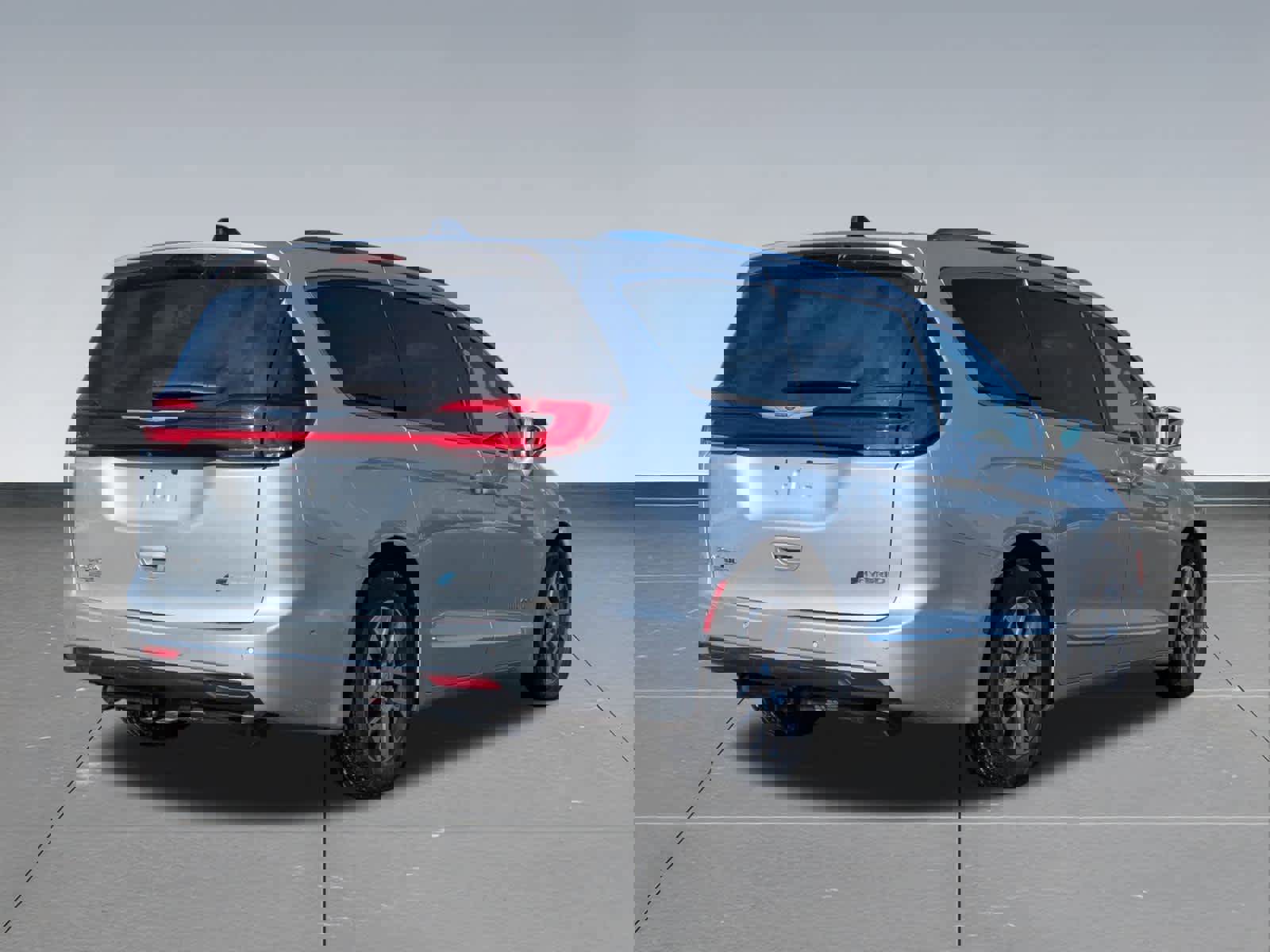 Used 2024 Chrysler Pacifica Pinnacle image 6