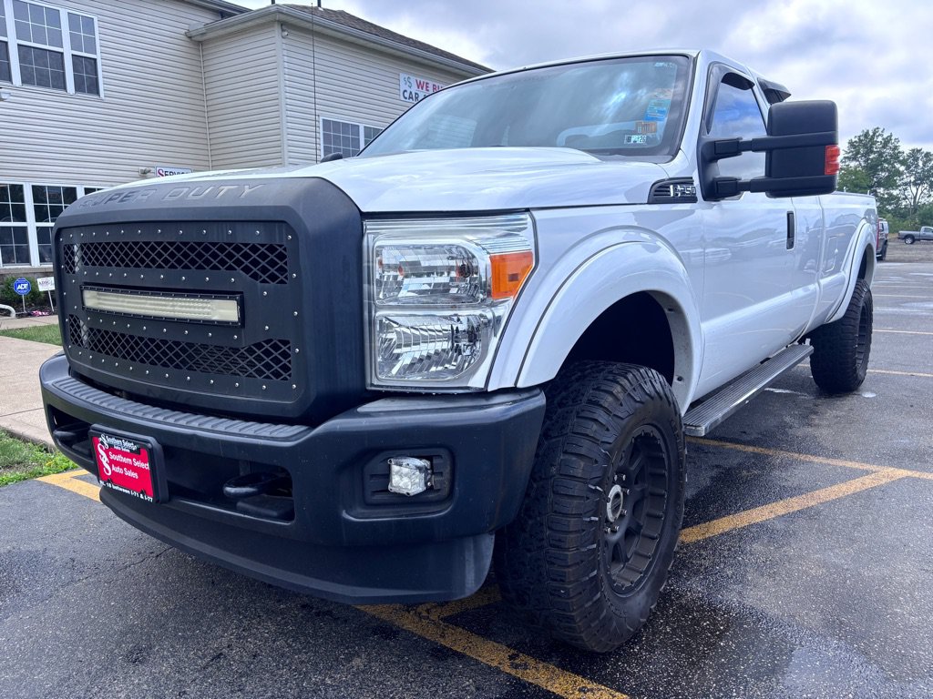 Used 2016 Ford F250 XL w/ Power Equipment Group AWD/4WD image 2