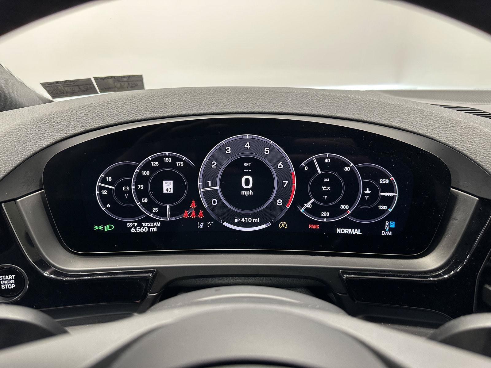 Certified 2026 Porsche Cayenne Coupe AWD/4WD image 24