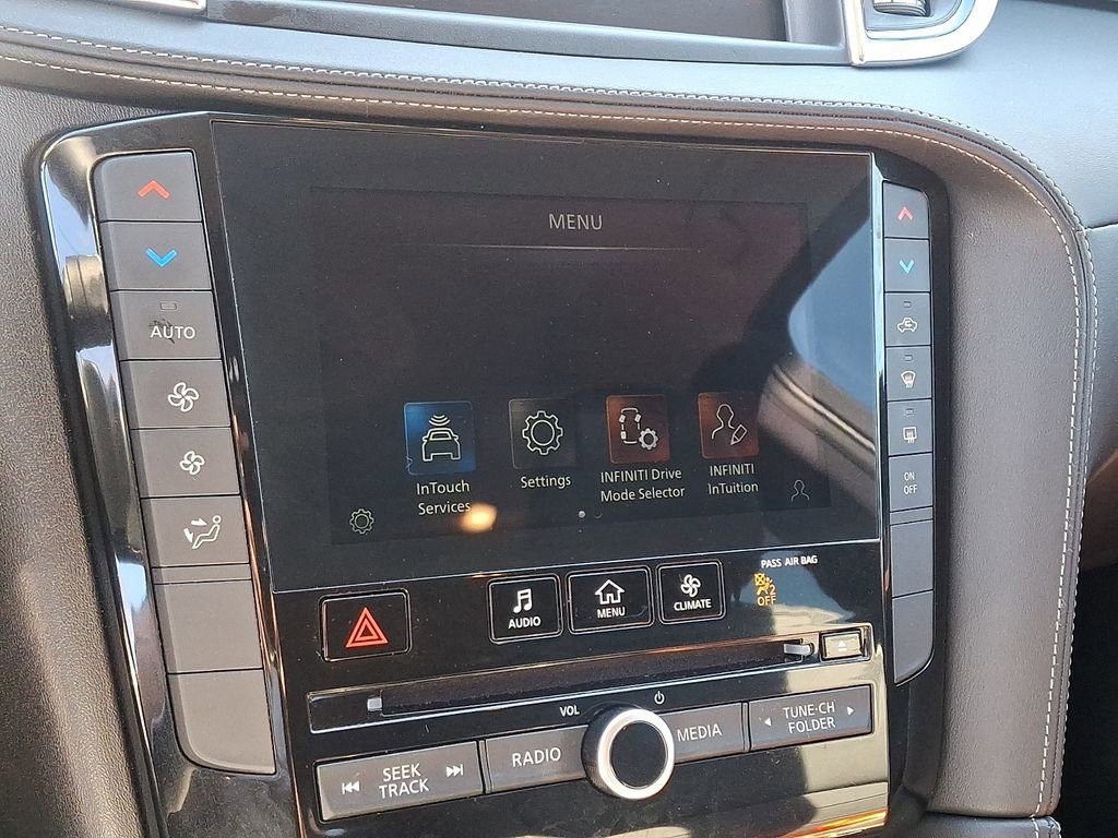 Certified 2025 INFINITI QX50 Pure image 16