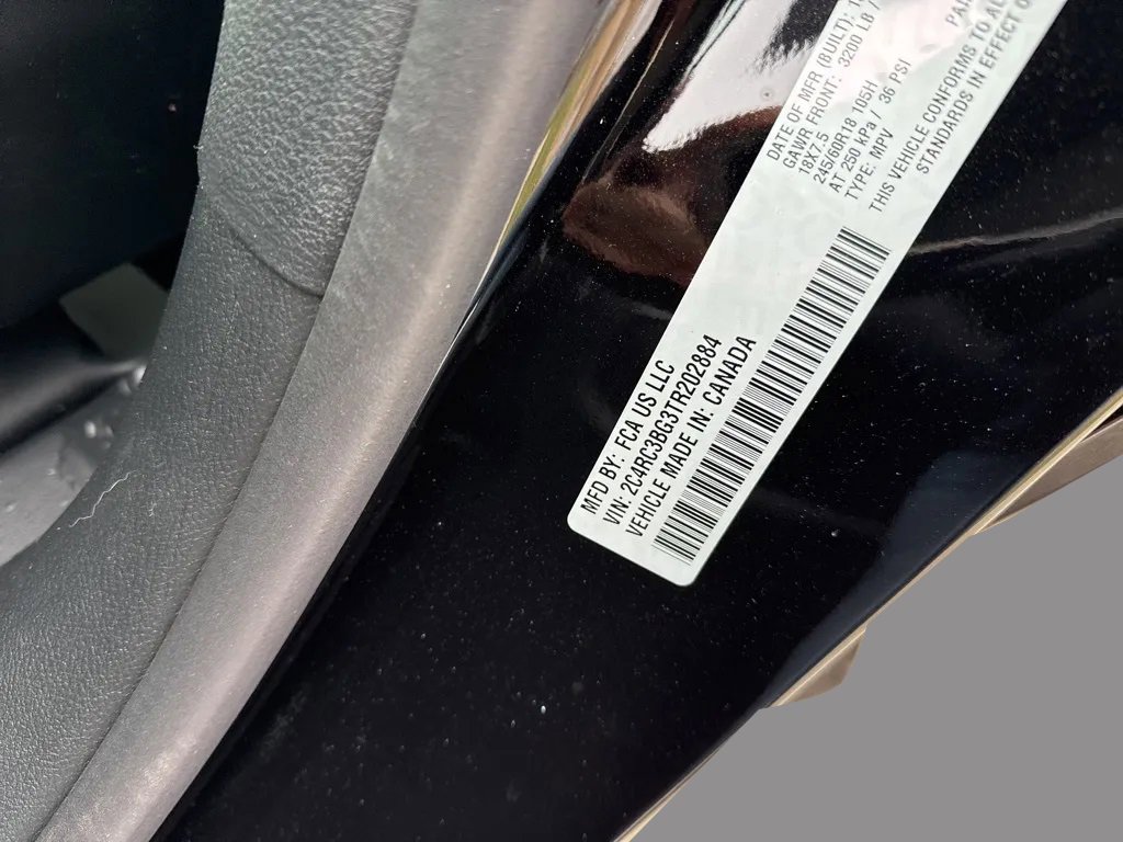 New 2026 Chrysler Pacifica Select image 41