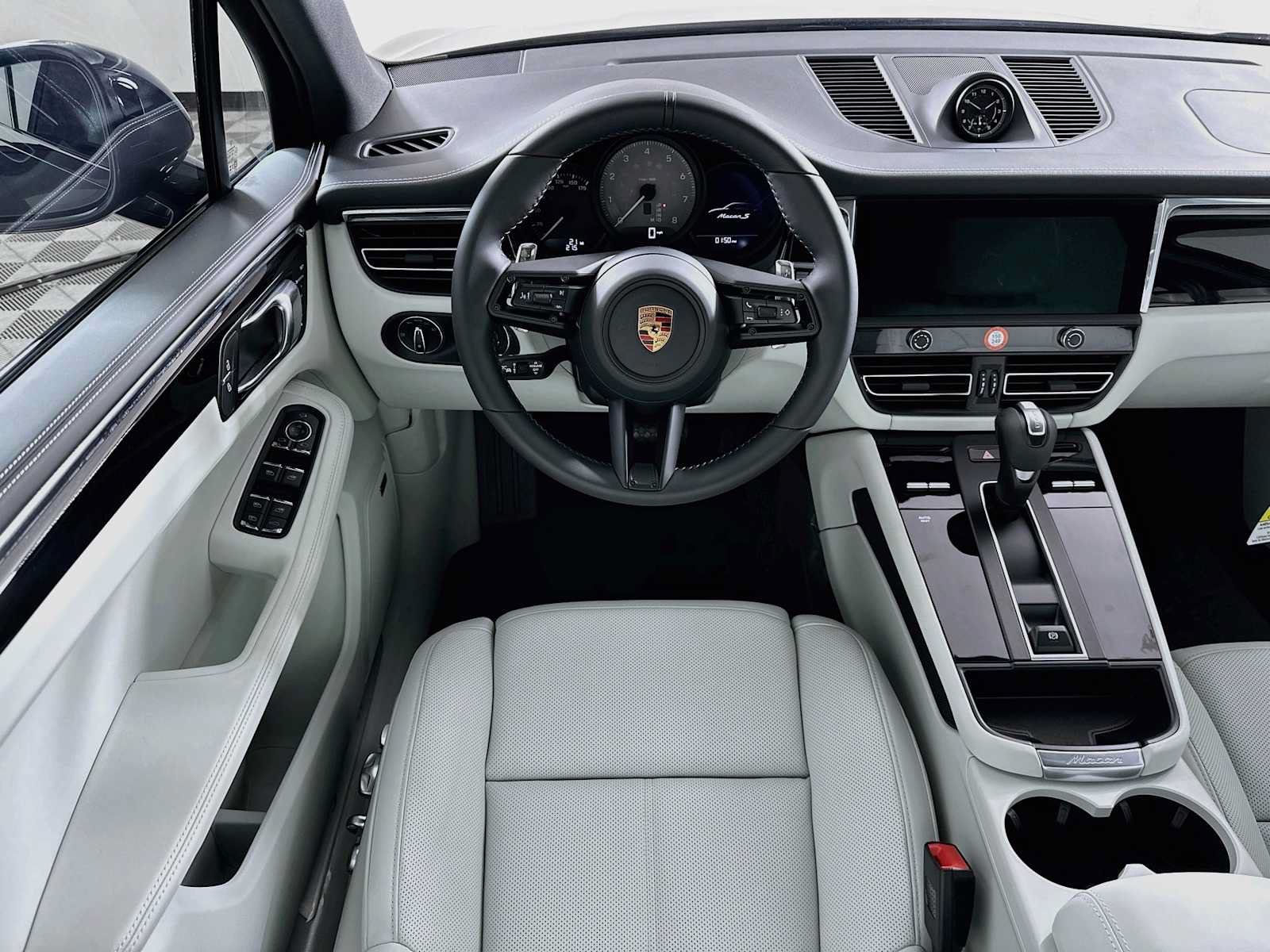 New 2026 Porsche Macan S AWD/4WD image 23