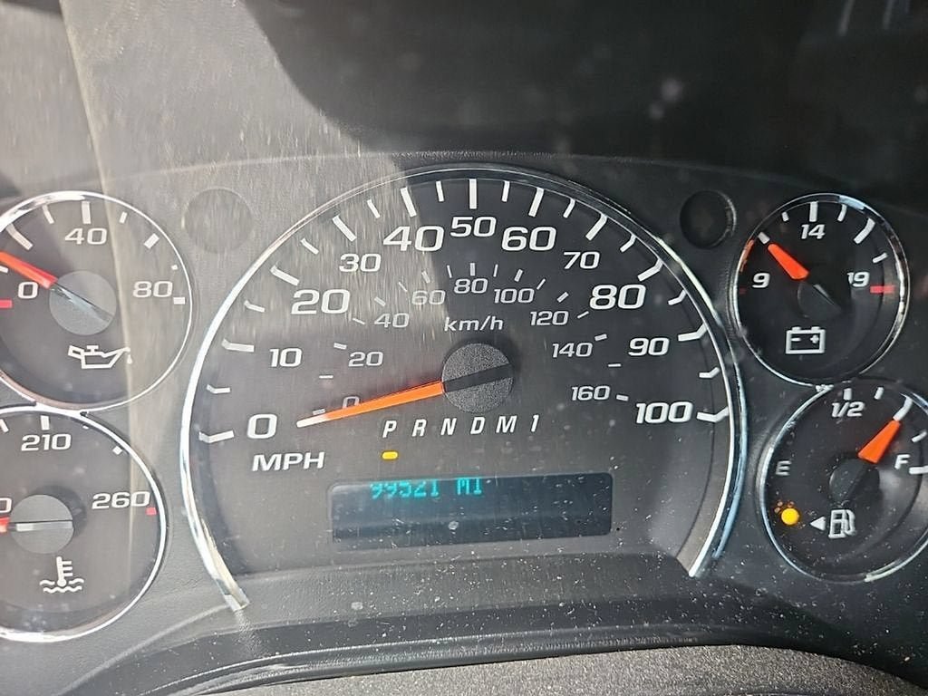 Used 2014 Chevrolet Express 3500 Extended RWD image 3