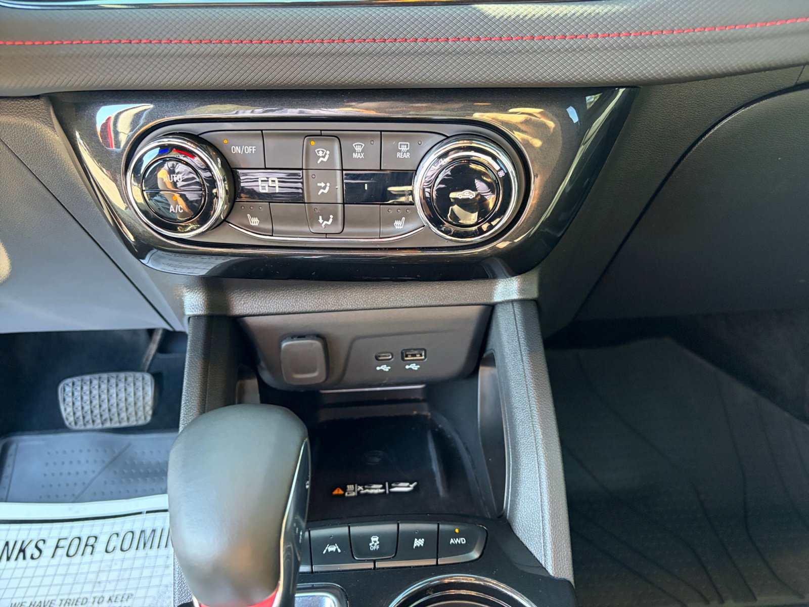 Used 2025 Chevrolet TrailBlazer RS w/ Convenience Package image 31