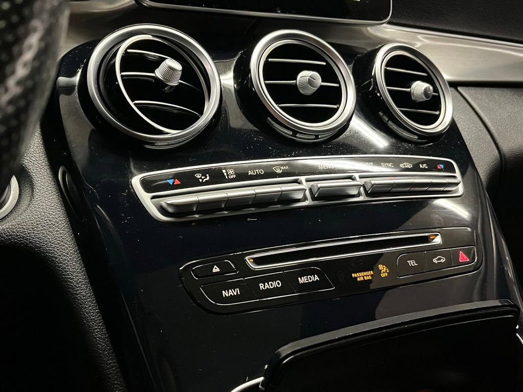 Used 2018 Mercedes-Benz C 300 Sedan image 10