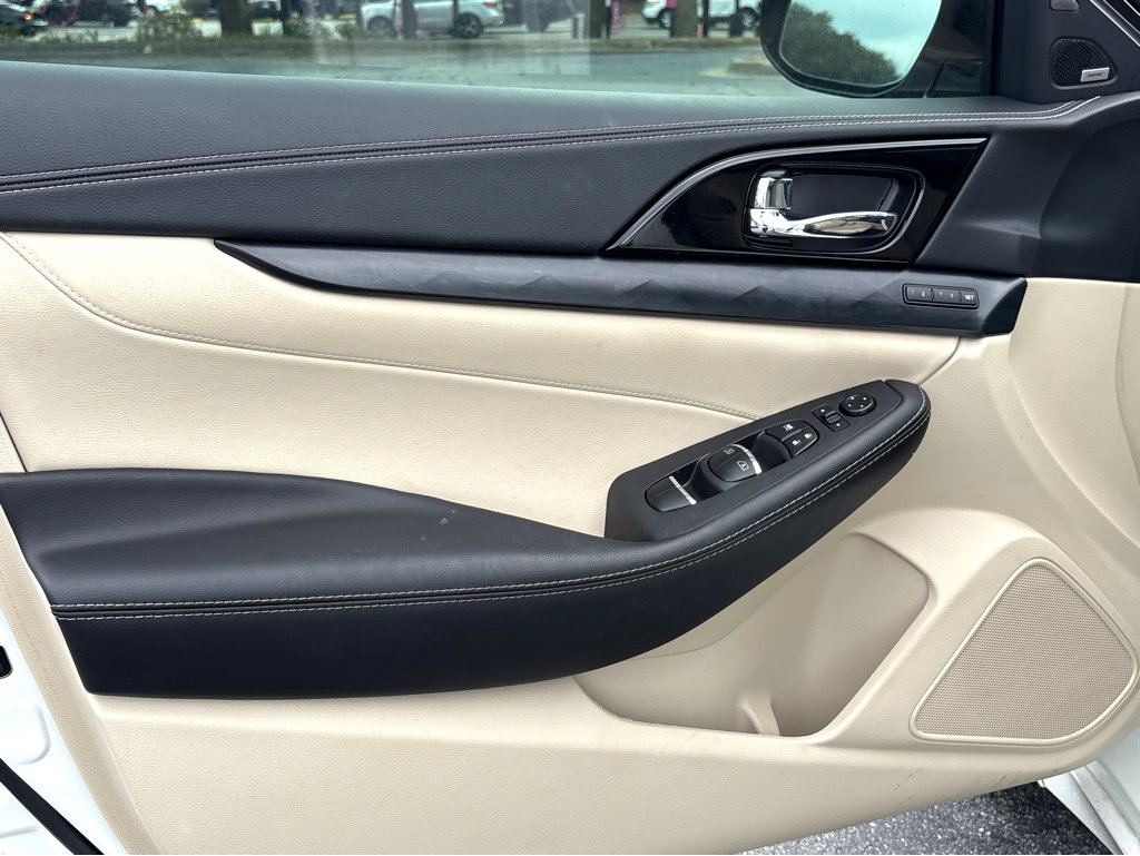 Used 2023 Nissan Maxima Platinum w/ Sport Mat Group image 20