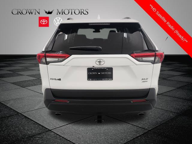 Used 2021 Toyota RAV4 XLE AWD/4WD image 5