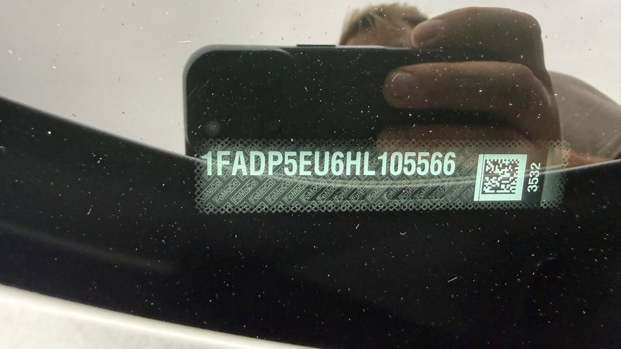 Used 2017 Ford C-MAX Energi SE w/ Equipment Group 402A FWD image 22
