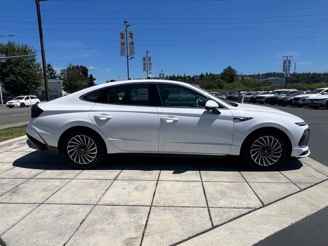 New 2026 Hyundai Sonata Limited FWD image 6