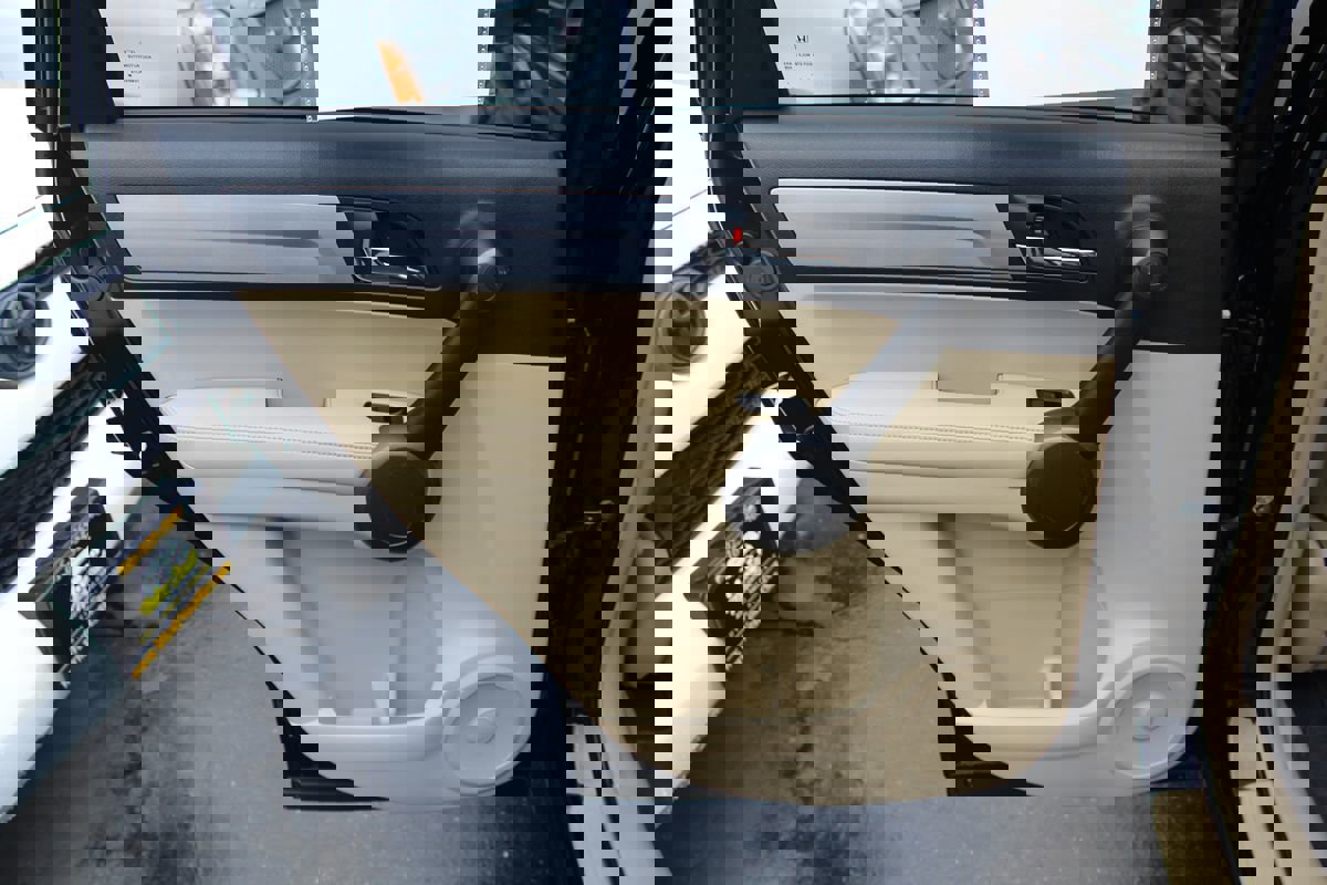 Used 2011 Honda CR-V EX-L image 22