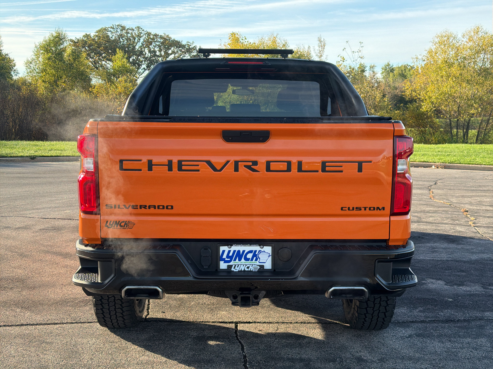 Used 2021 Chevrolet Silverado 1500 Custom Trail Boss w/ LPO, Dark Essentials Package AWD/4WD image 3