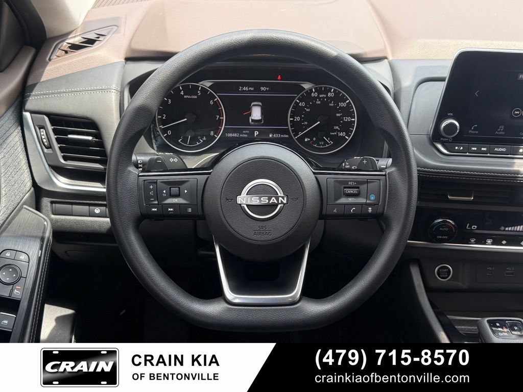 Used 2023 Nissan Rogue SV AWD/4WD image 13