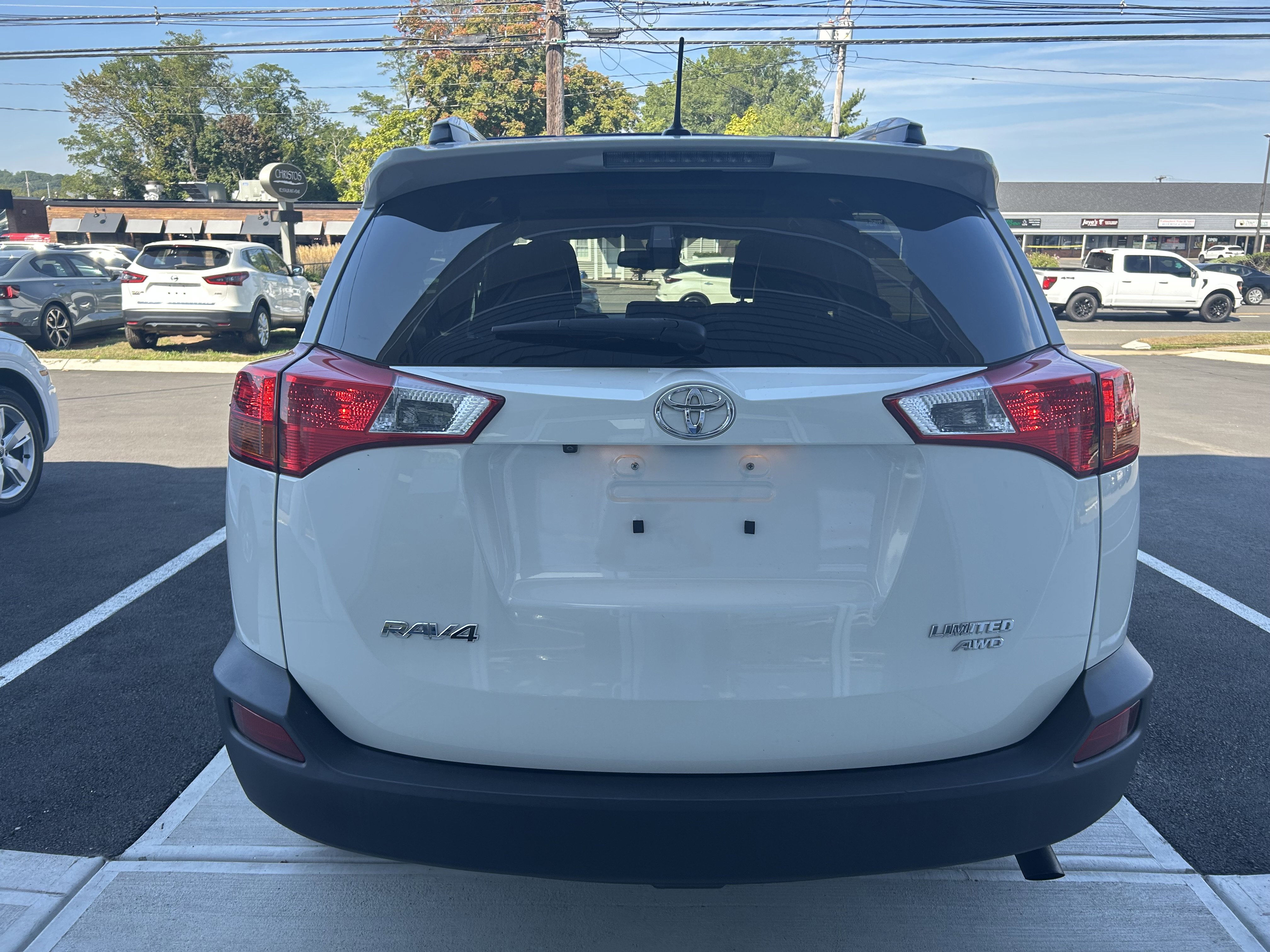 Used 2015 Toyota RAV4 Limited image 11
