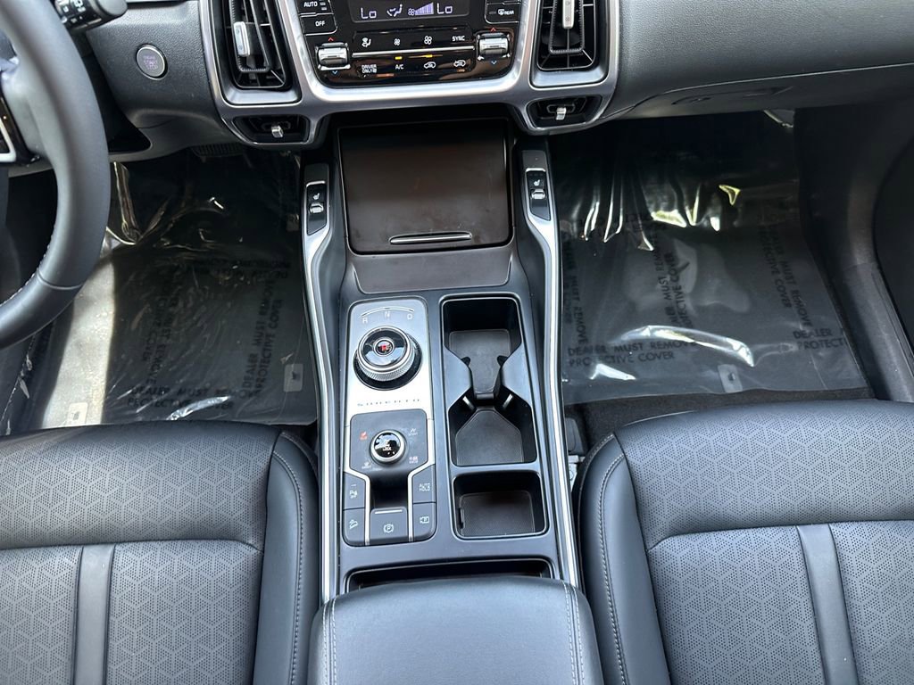 Used 2022 Kia Sorento S AWD/4WD image 11