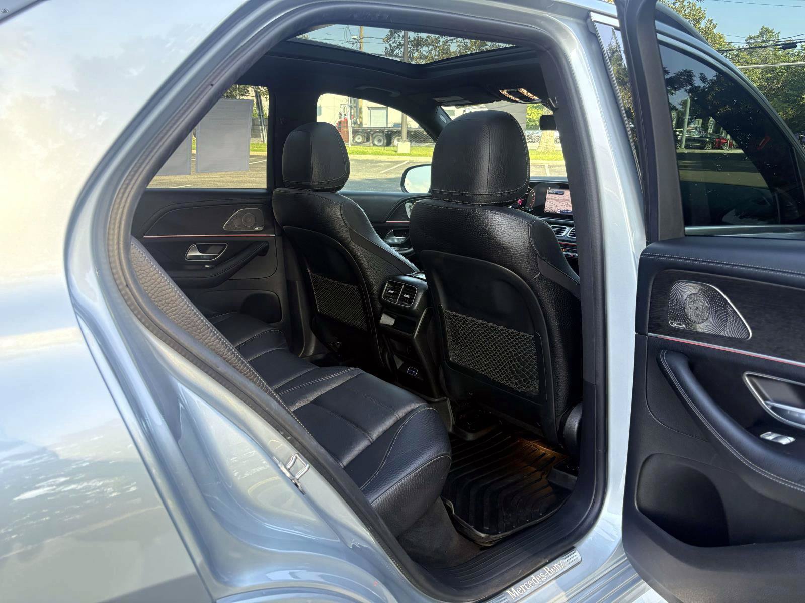 Used 2024 Mercedes-Benz GLE 450 4MATIC image 24
