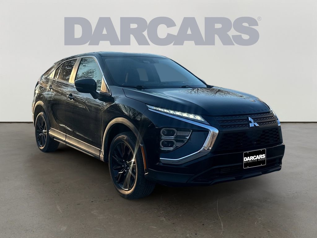 Used 2025 Mitsubishi Eclipse Cross LE image 1