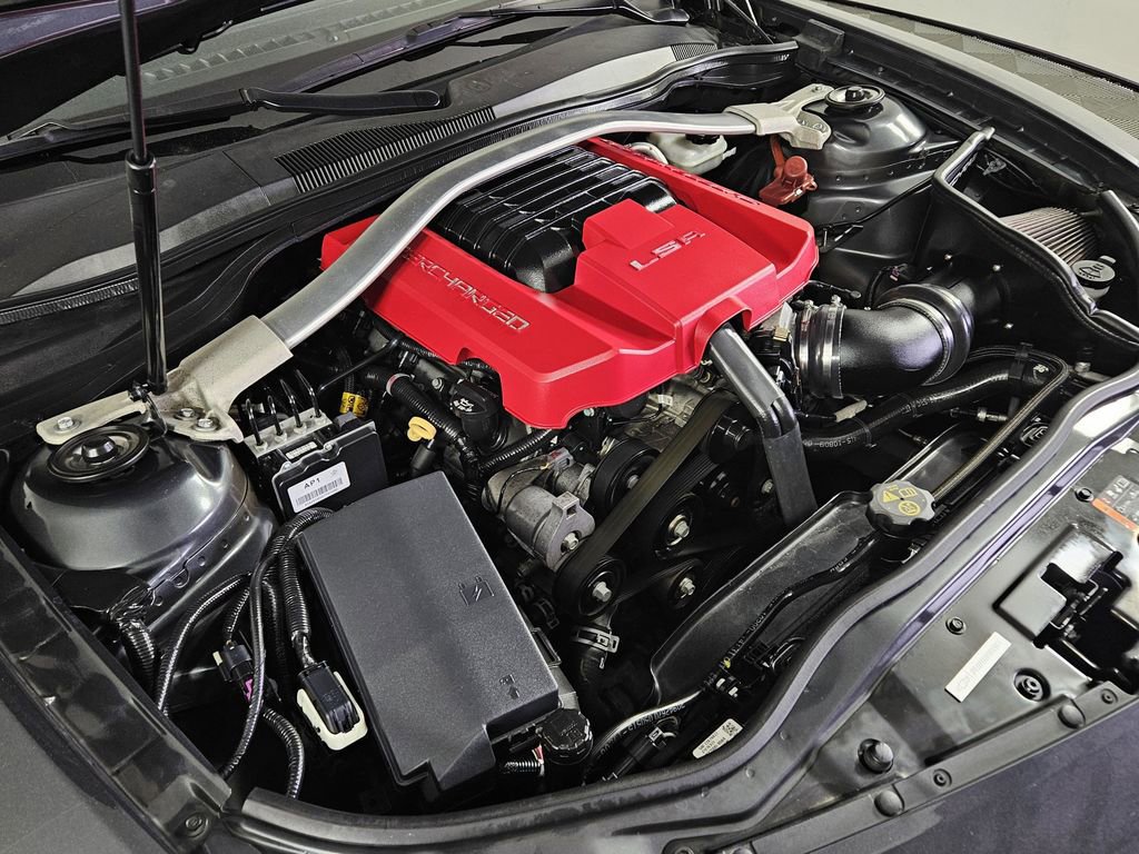 Used 2015 Chevrolet Camaro ZL1 RWD image 8