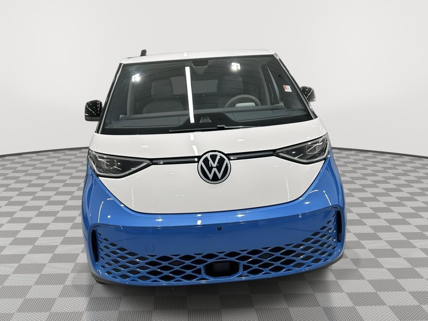 Used 2025 Volkswagen ID. Buzz 1st Edition image 21