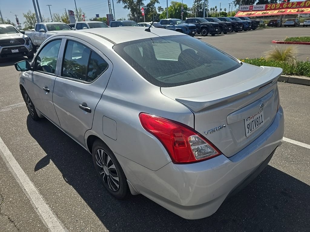 Used 2018 Nissan Versa S Plus image 7