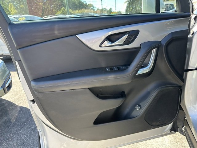 Used 2020 Chevrolet Blazer LT image 11