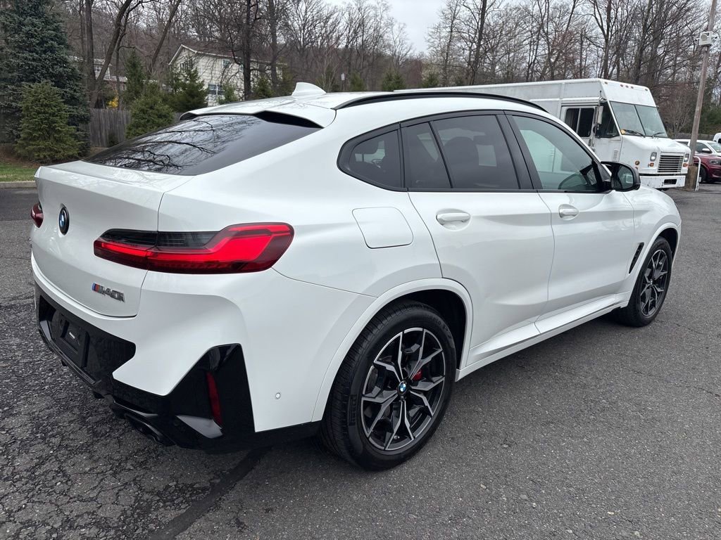 Used 2023 BMW X4 M40i w/ Premium Package image 5