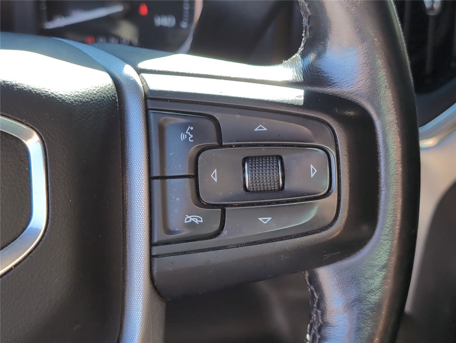 Used 2021 GMC Sierra 1500 SLT image 26