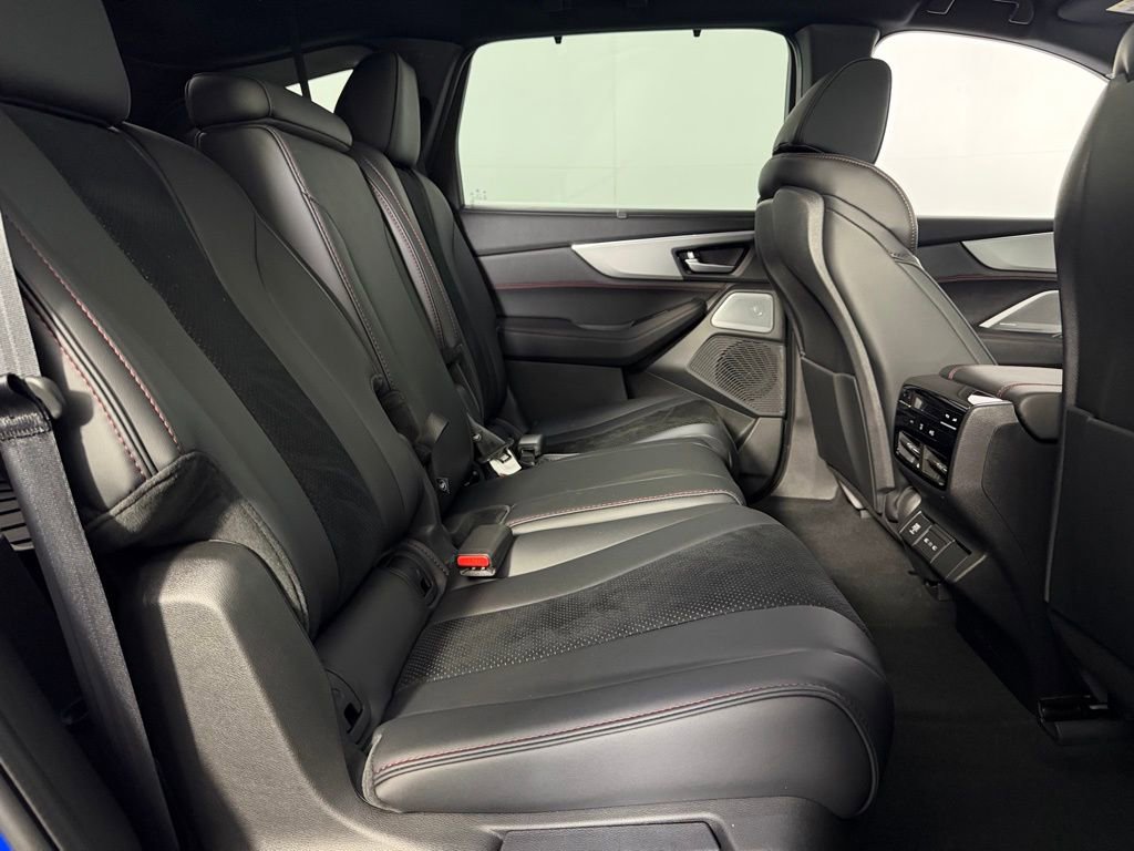 Used 2026 Acura MDX A-Spec image 31