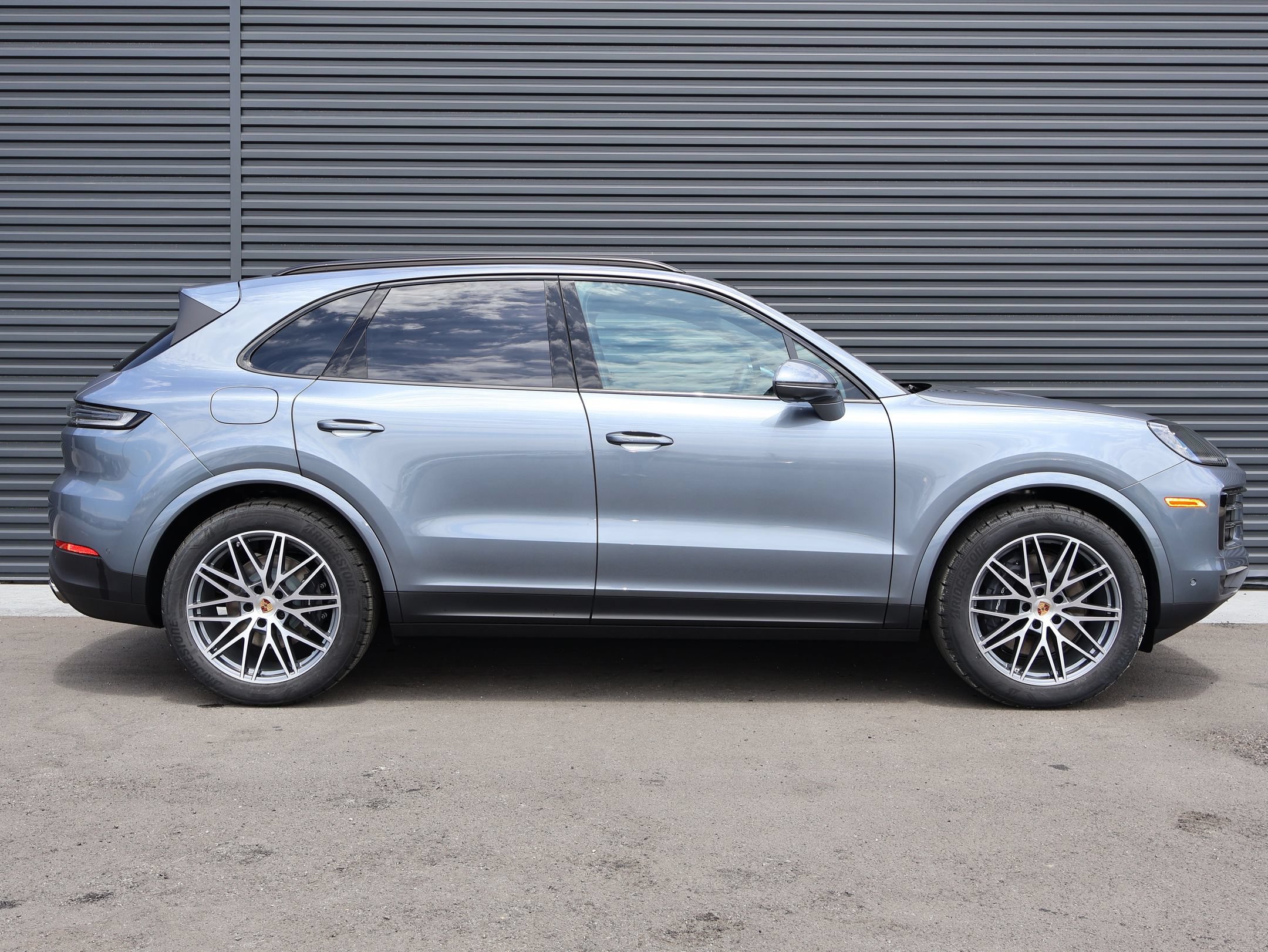 New 2026 Porsche Cayenne AWD/4WD image 8