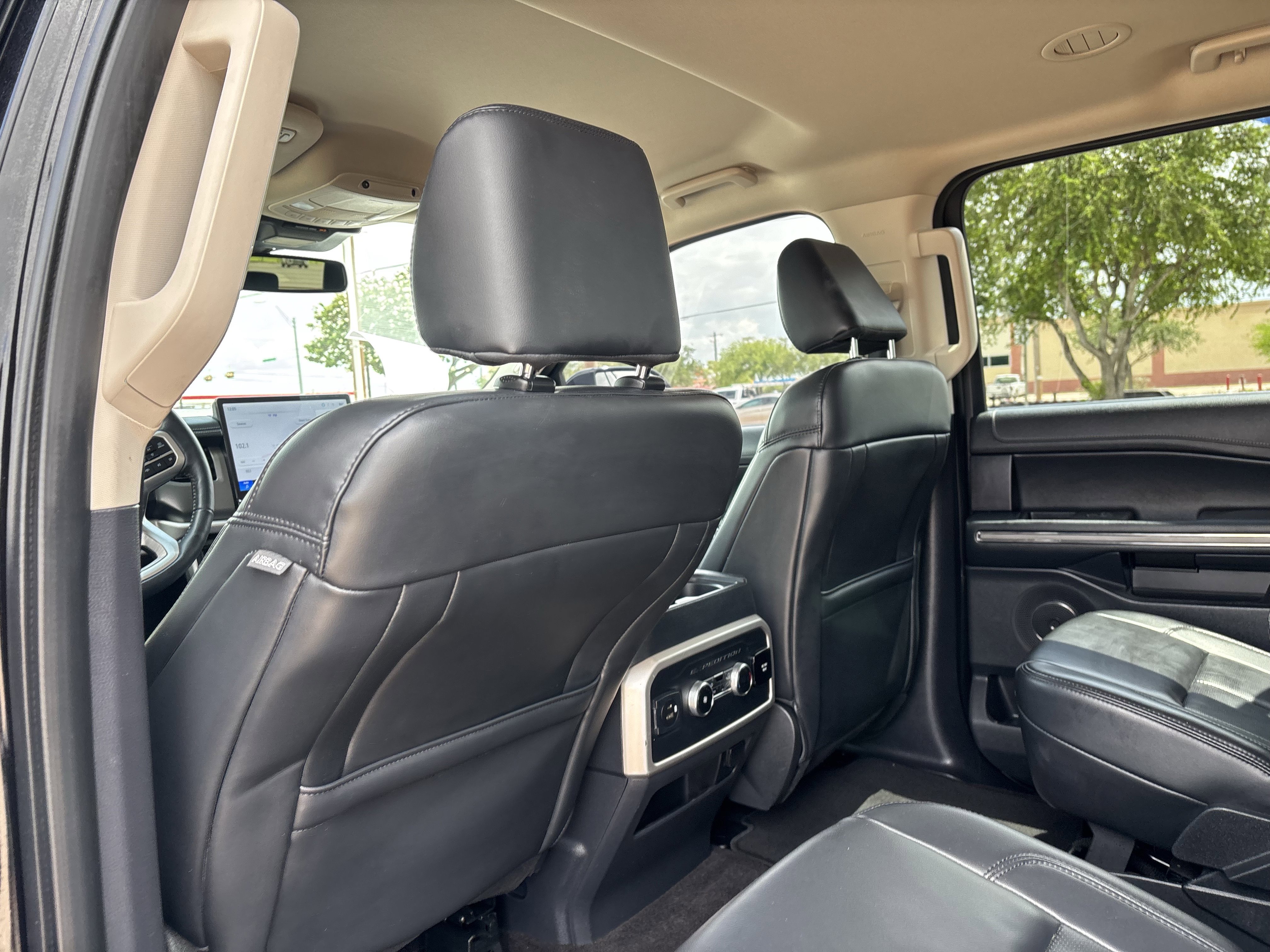 Certified 2023 Ford Expedition XLT RWD image 20