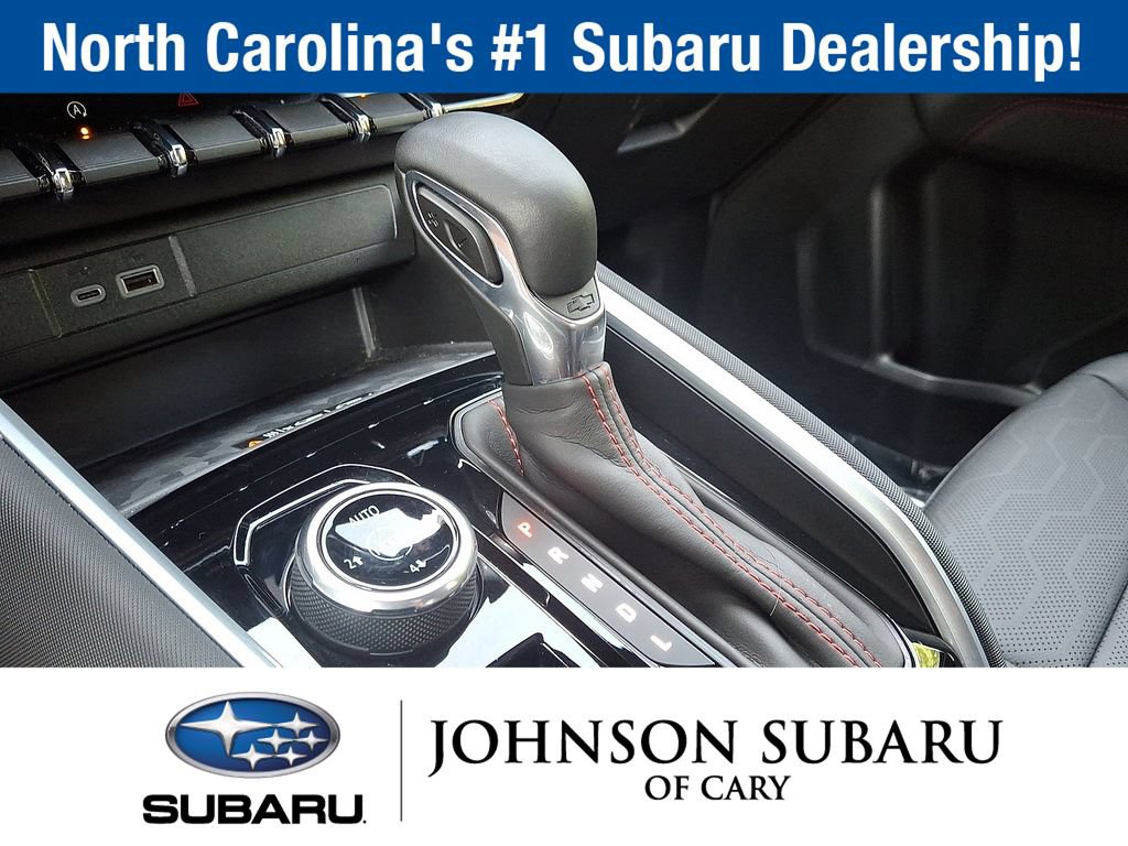 Used 2024 Chevrolet Colorado Z71 w/ Z71 Convenience Package 2 AWD/4WD image 14