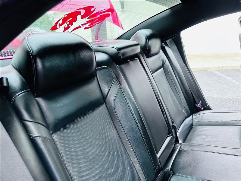 Used 2015 Dodge Charger SXT w/ AWD Plus Group image 23