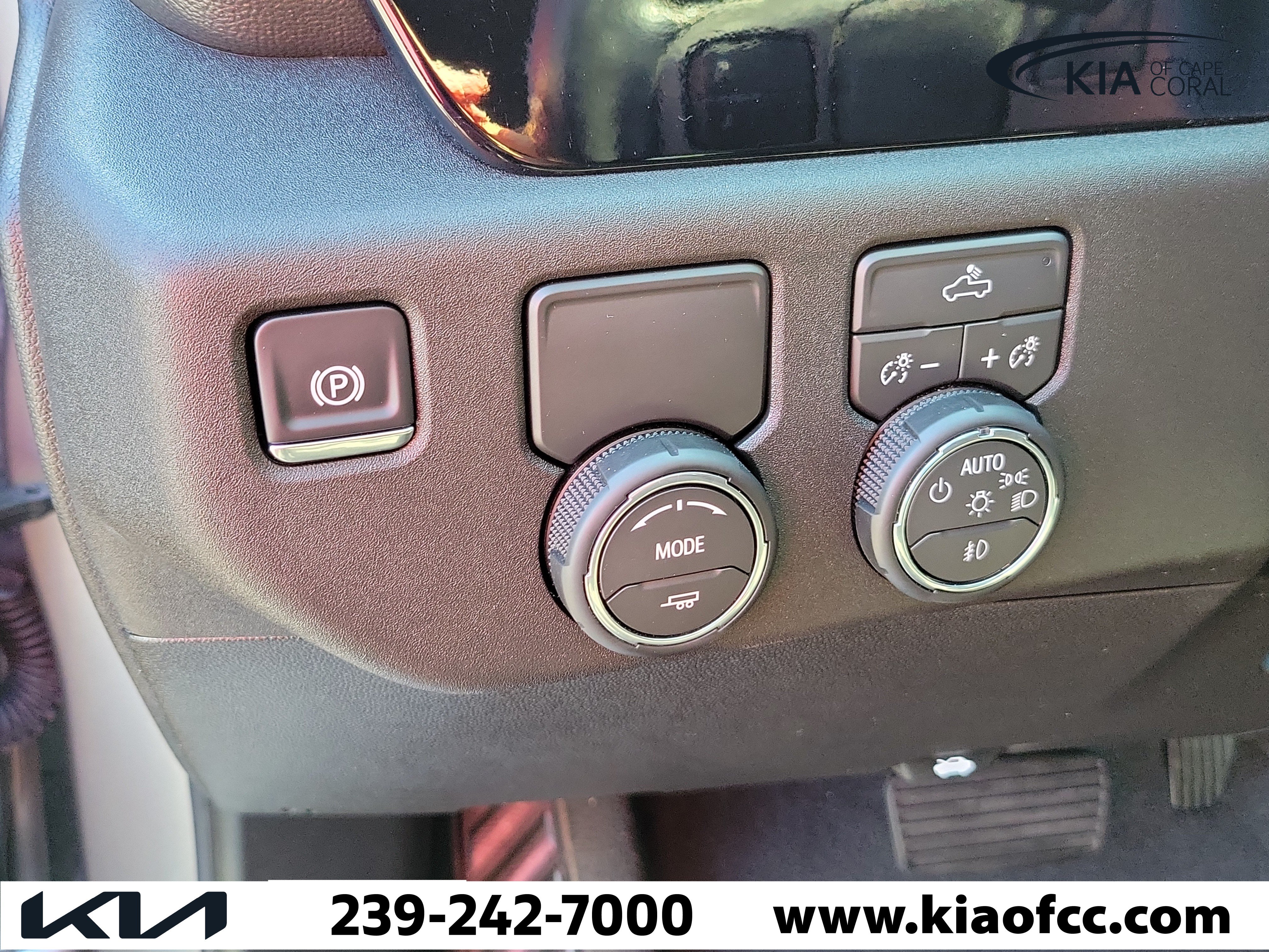 Used 2026 Chevrolet Silverado 1500 RST RWD image 24