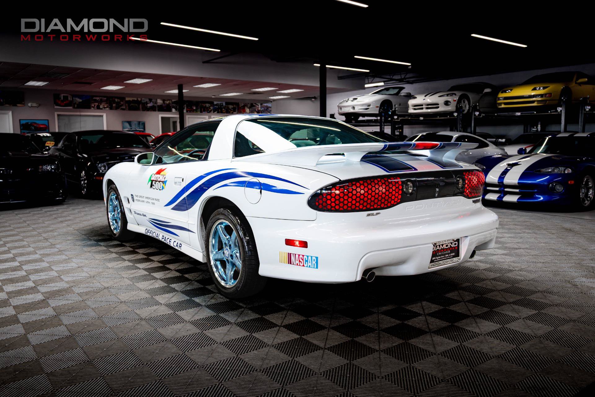 Used 1999 Pontiac Firebird Formula RWD image 2