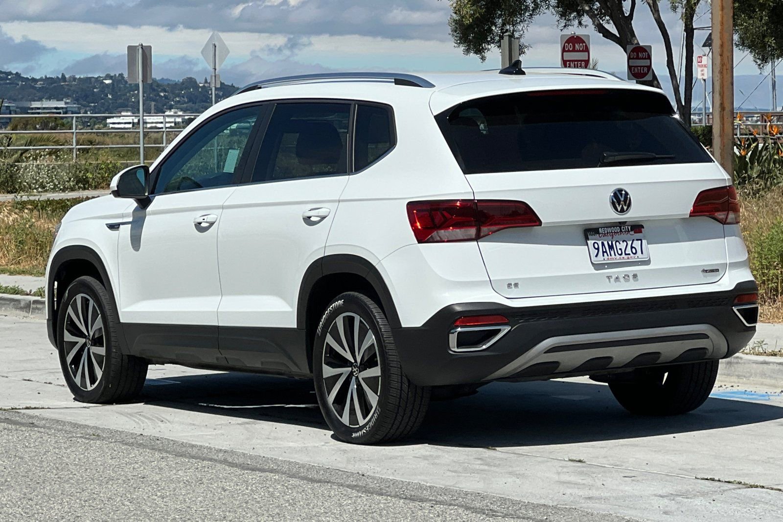Used 2022 Volkswagen Taos SE AWD/4WD image 6
