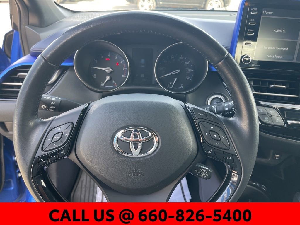 Used 2021 Toyota C-HR XLE image 19