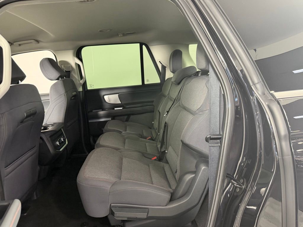Used 2025 Ford Expedition Max Active image 23