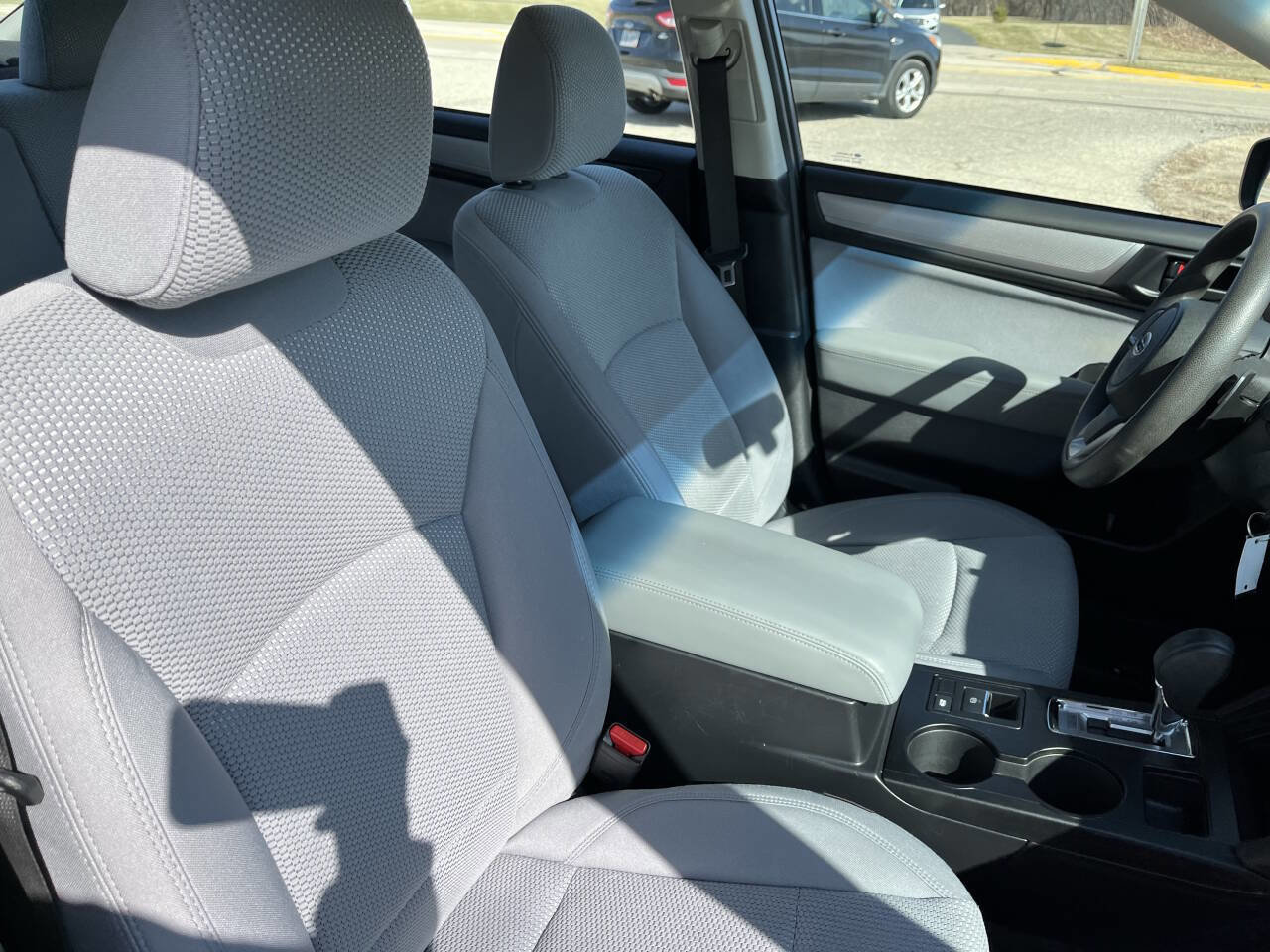 Used 2018 Subaru Legacy 2.5i AWD/4WD image 34