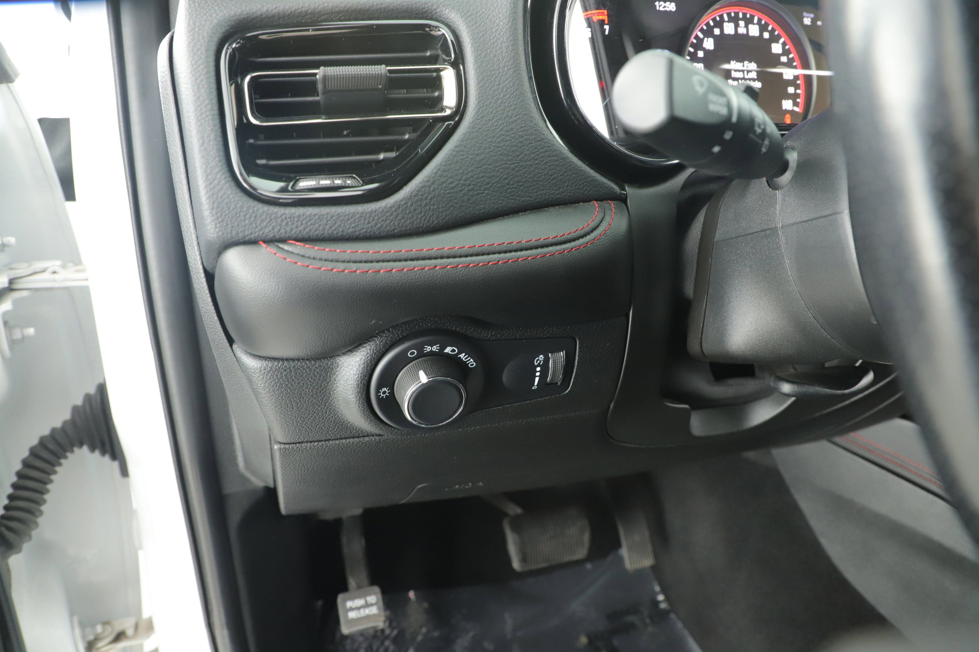 Used 2023 Dodge Durango GT image 11