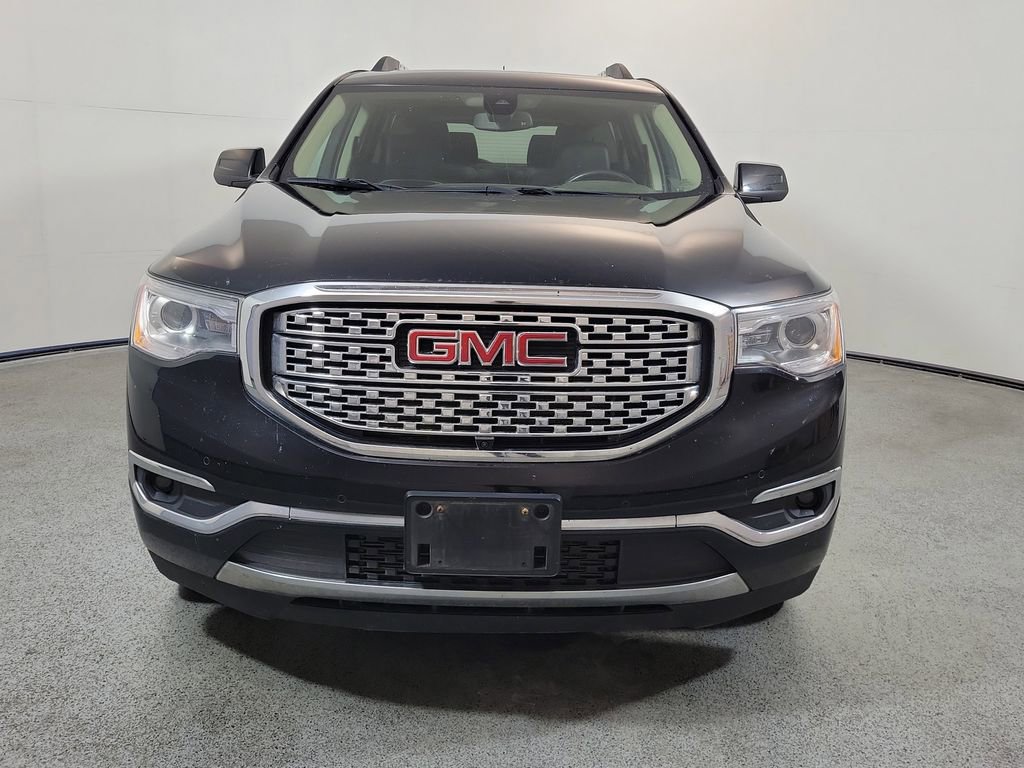 Used 2017 GMC Acadia Denali w/ Technology Package image 2