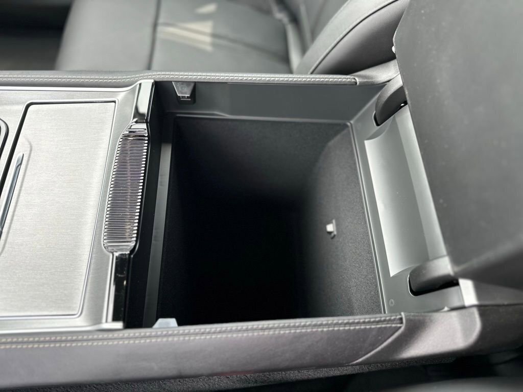 New 2026 Jeep Grand Wagoneer 4WD image 26