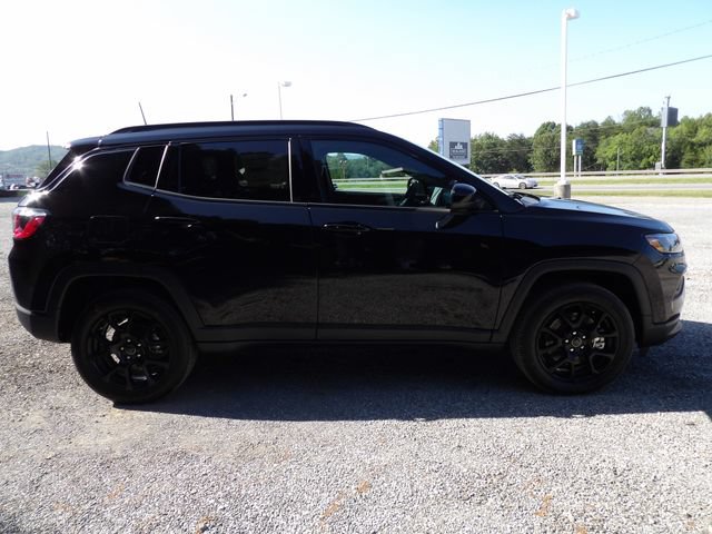 New 2026 Jeep Compass Latitude AWD/4WD image 5