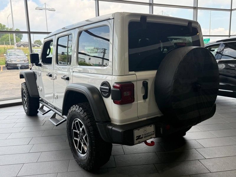 Used 2024 Jeep Wrangler Unlimited Rubicon w/ Technology Group AWD/4WD image 5