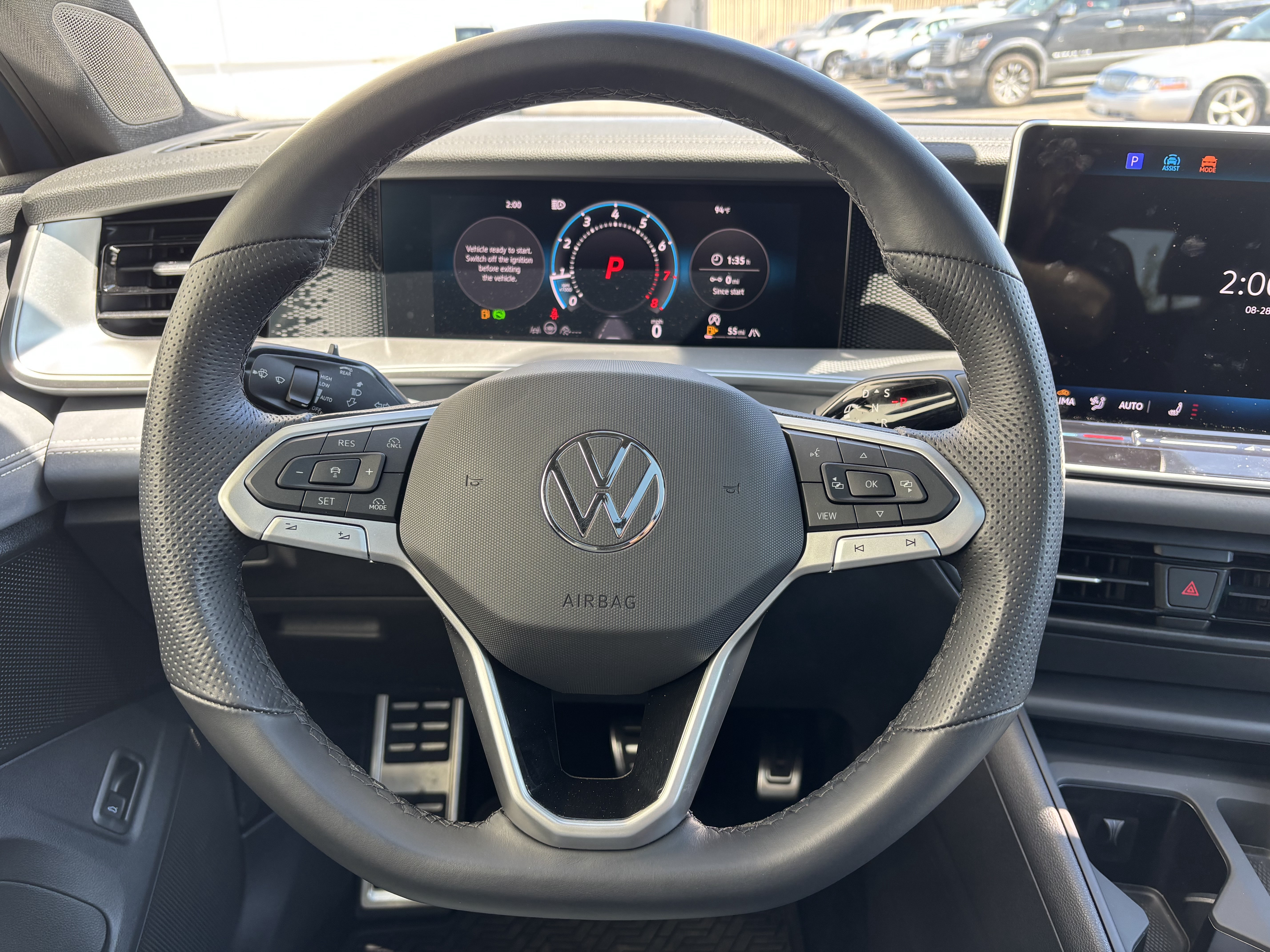 Used 2025 Volkswagen Tiguan SE R-Line AWD/4WD image 18