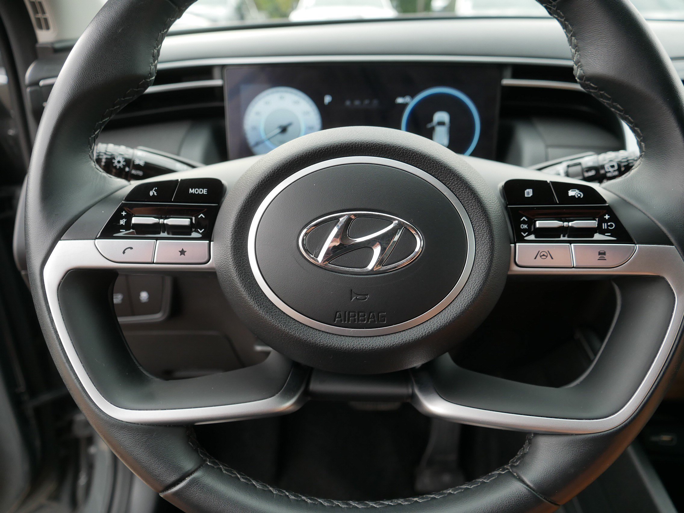Used 2024 Hyundai Tucson SEL w/ Convenience Package AWD/4WD image 25