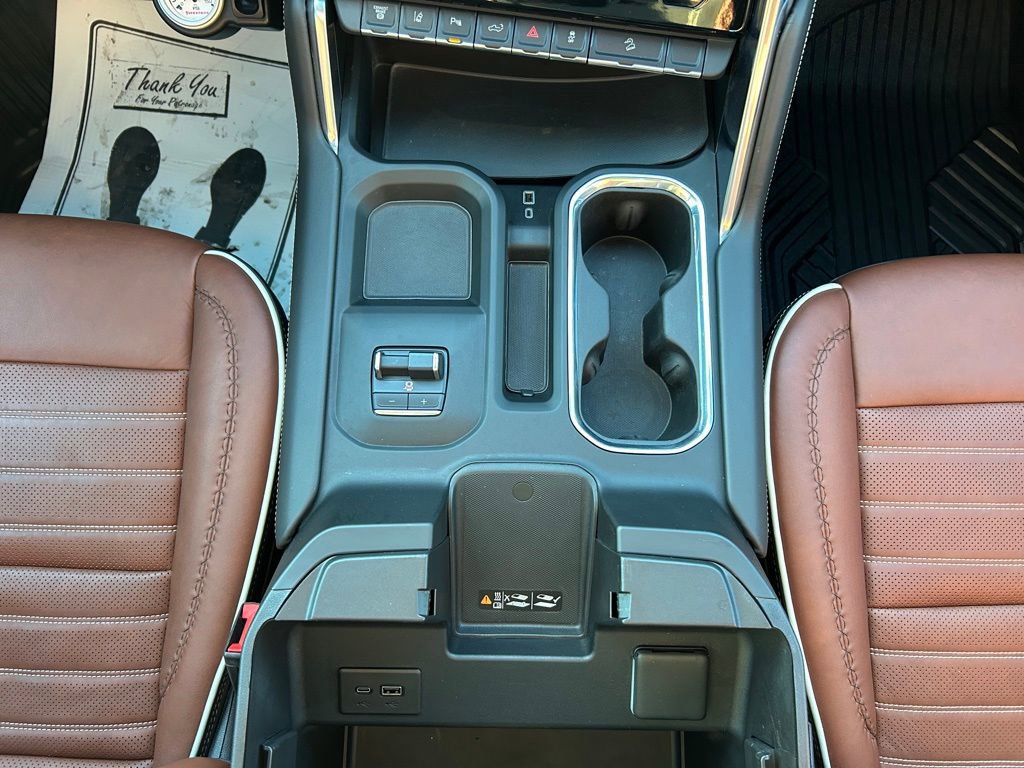 Used 2024 GMC Sierra 2500 Denali Ultimate image 5