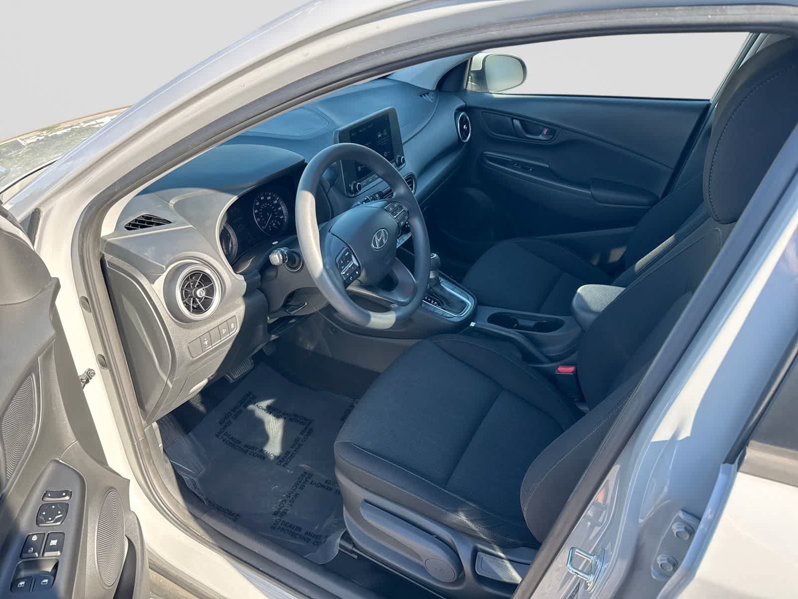 Used 2022 Hyundai Kona SEL FWD image 10