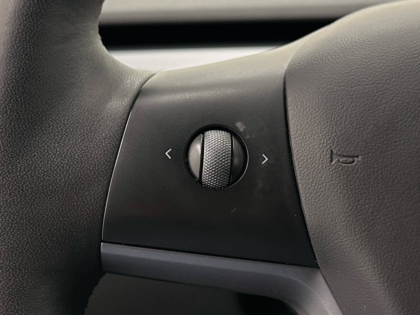 Used 2021 Tesla Model Y Performance image 25