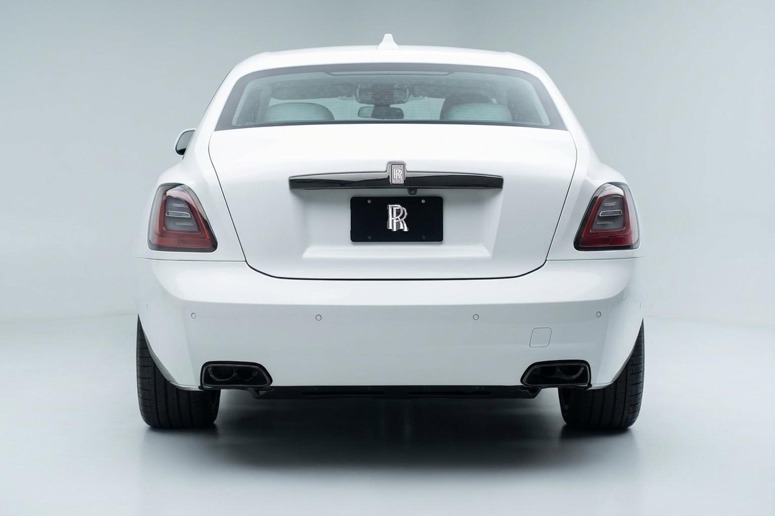 Certified 2023 Rolls-Royce Ghost Black Badge w/ Black Badge Ghost Package image 14