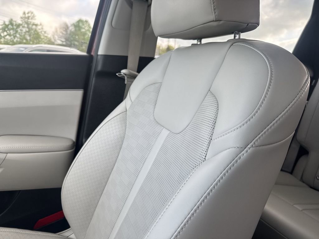 Used 2024 Kia Sorento S w/ Panoramic Sunroof Package AWD/4WD image 44