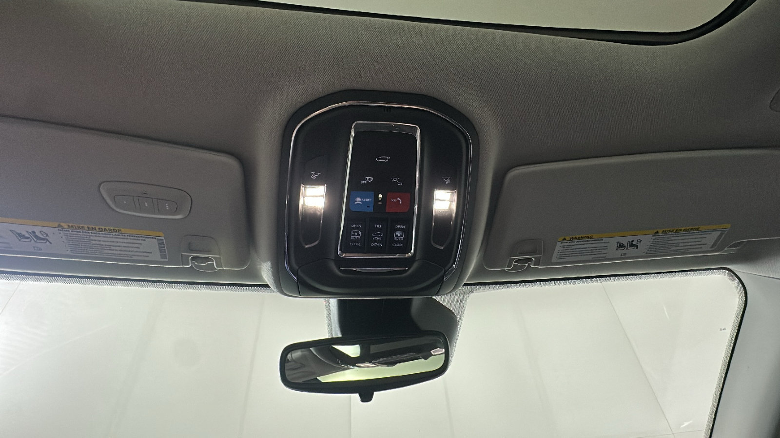 Used 2023 Jeep Grand Cherokee 4WD 4xe image 29